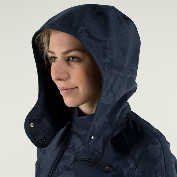 Lululemon Keep It Up Jacket Laceoflage Embossed Inkwell / Inkwell - Picture 6 of 16